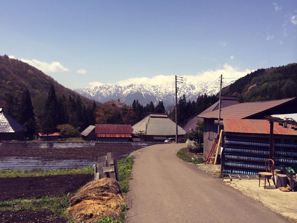 B&B Sunset Inn Hakuba Buitenkant foto